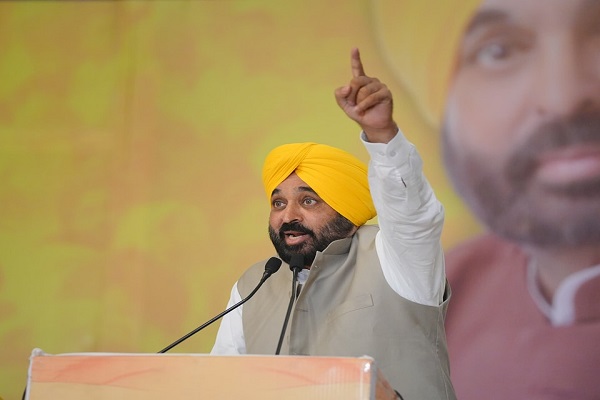 cm mann announced Punjab women will get 1000 rupees every month from this month